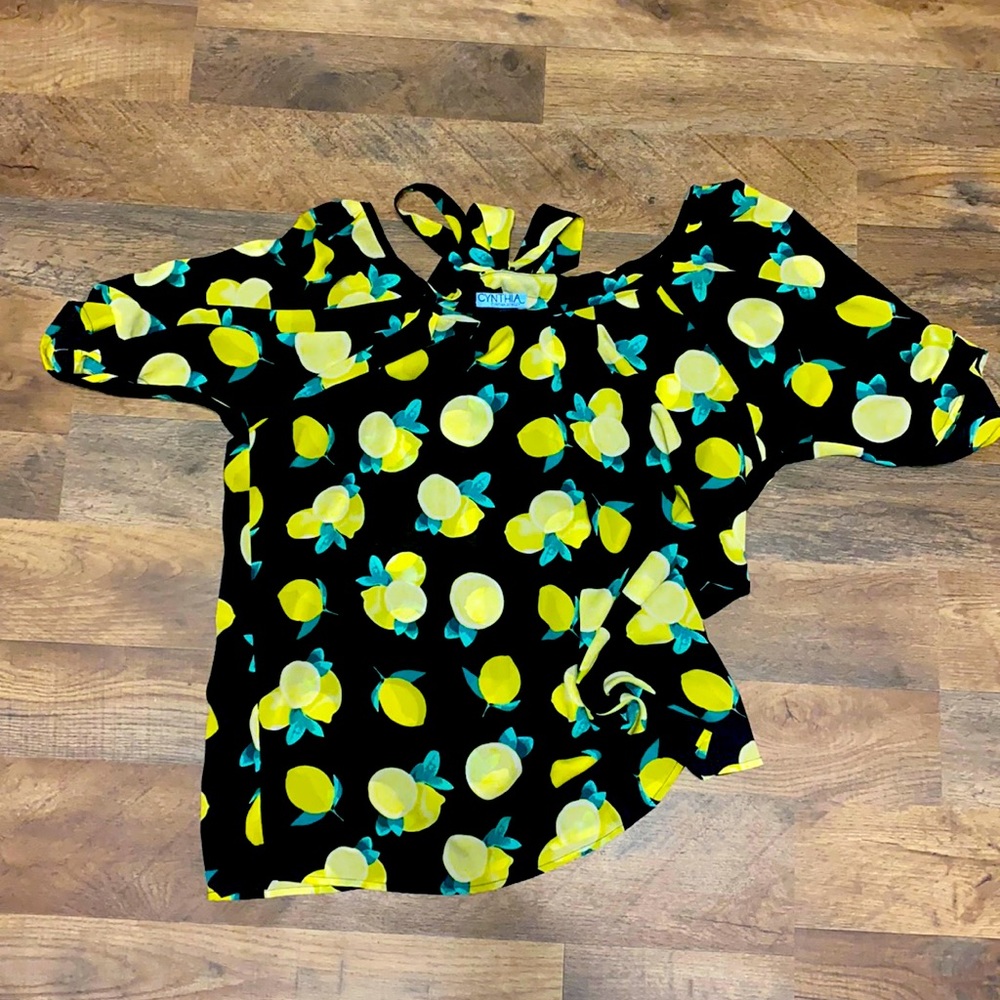 Cynthia Rowley lemon top